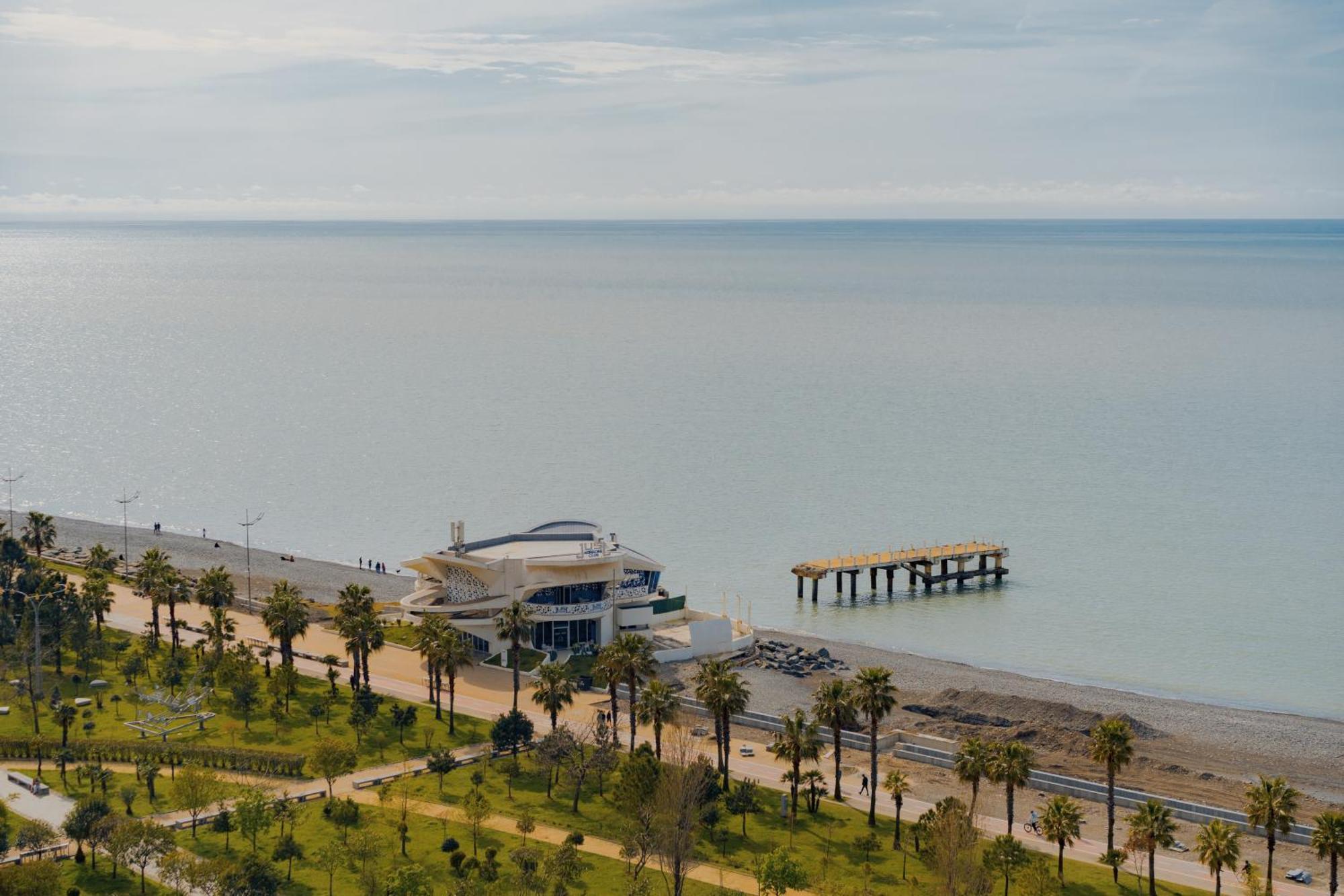 Batumi Beach Friends4Friends Chambre photo